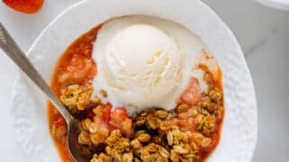 Strawberry Rhubarb Crisp