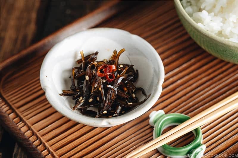 With the spent kombu, you can make Simmered Kombu (Kombu Tsukudani).