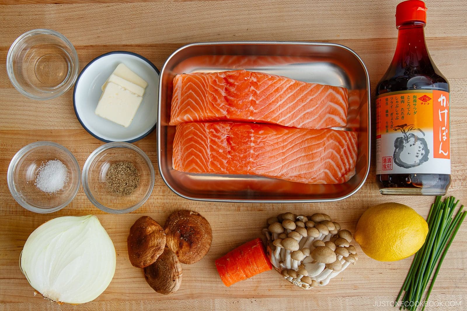 If you are using the oven method (instead of the stovetop), preheat to 425ºF (220ºC). For a convection oven, reduce the temperature by 25ºF (15ºC). Gather all the ingredients.